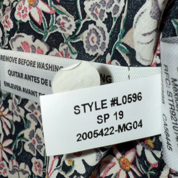 NWT J. Crew Liberty Fabric White Garden Slim Perfect Button Down Shirt Size 4 - Picture 9 of 13